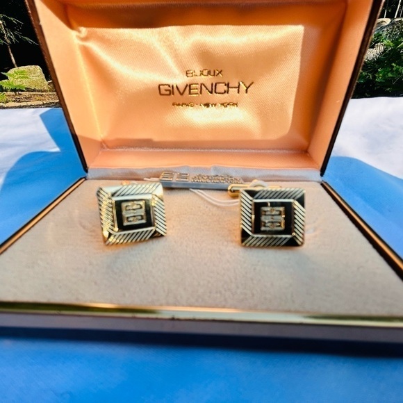 GIVENCHY Gold Colored Cuff Links - Picture 1 of 9